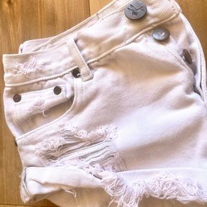 One teaspoon white Bandits denim shorts size 26